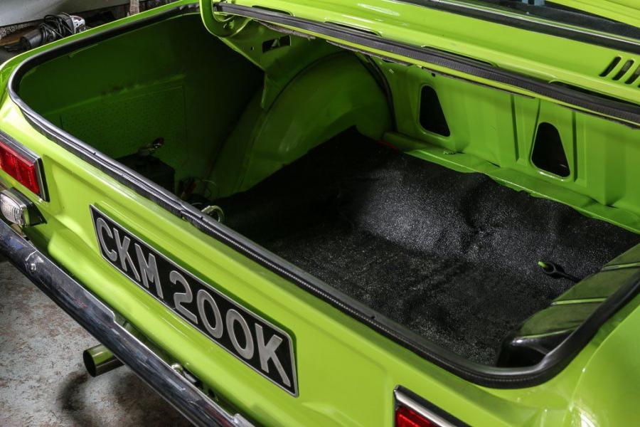 Багажник Ford Escort RS1600 1972 года  (фото 2 из 18)